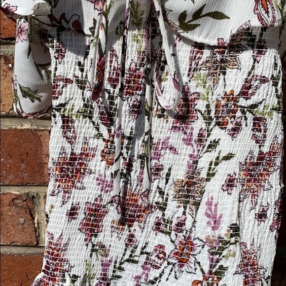 Floral Tank Top - Picture 6 of 7